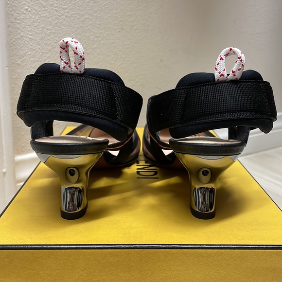 Fendi Pumps - Picture 3 of 14